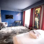 Mercure La Corderie Royale Hotel
