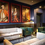 Hotel Mercure La Corderie Royale