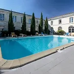 Mercure La Corderie Royale Hotel 4*