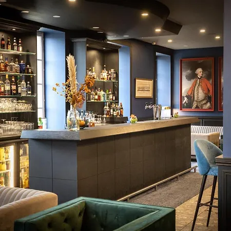 Mercure La Corderie Royale Hotel