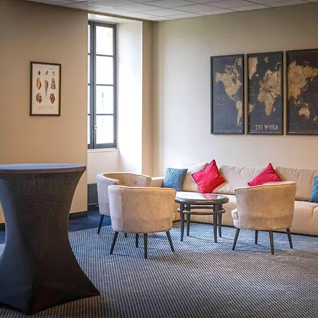 Mercure La Corderie Royale Hotel 4*