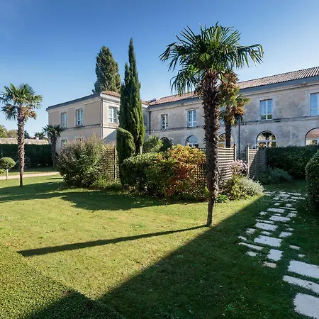 Mercure La Corderie Royale Otel 4*