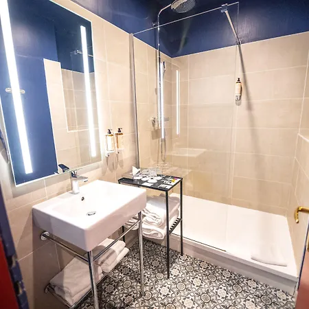 Mercure La Corderie Royale Hotel