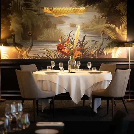 Otel Mercure La Corderie Royale 4*