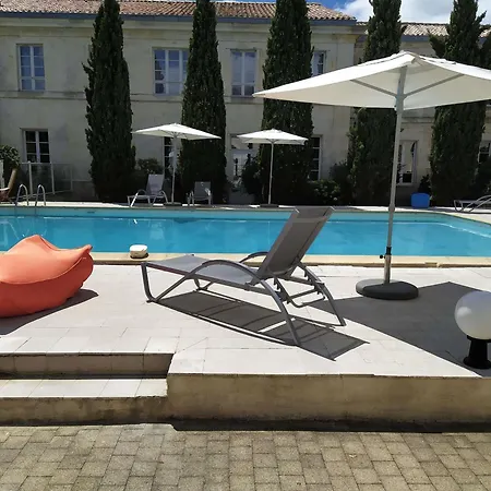 Mercure La Corderie Royale Otel 4*