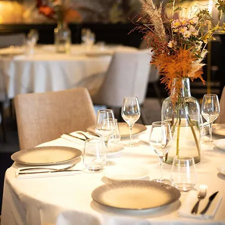 Otel Mercure La Corderie Royale 4*