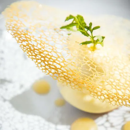 Mercure La Corderie Royale Otel