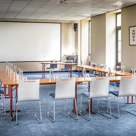 Otel Mercure La Corderie Royale