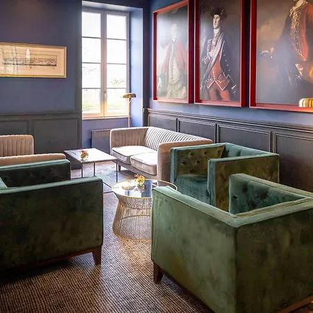 Otel Mercure La Corderie Royale 4*