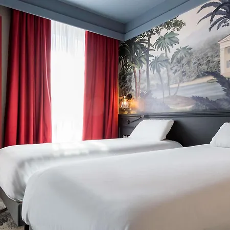 호텔 Mercure La Corderie Royale 4*