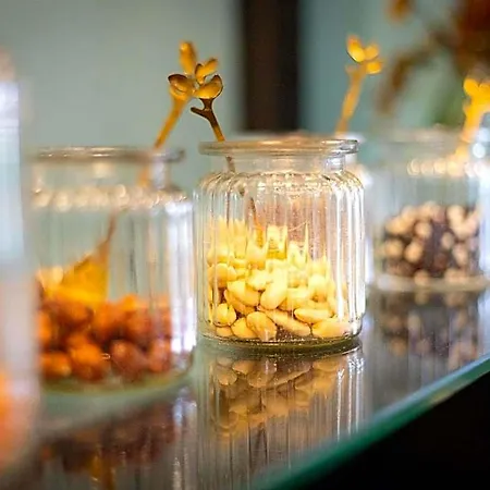 Mercure La Corderie Royale 4*