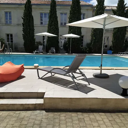 Mercure La Corderie Royale Hotel