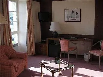 Hotel Mercure La Corderie Royale 4*