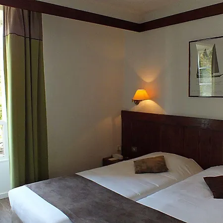 Mercure La Corderie Royale רושפור