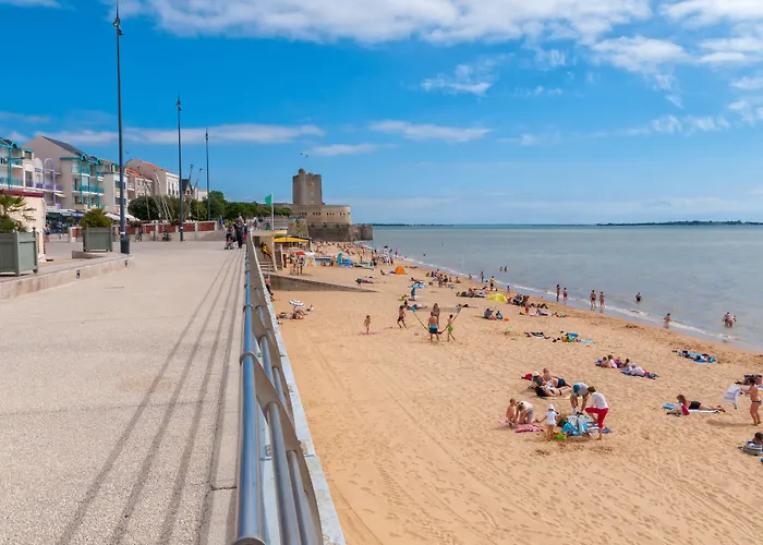 Mercure La Corderie Royale Hotel Rochefort (Charente-Maritime)