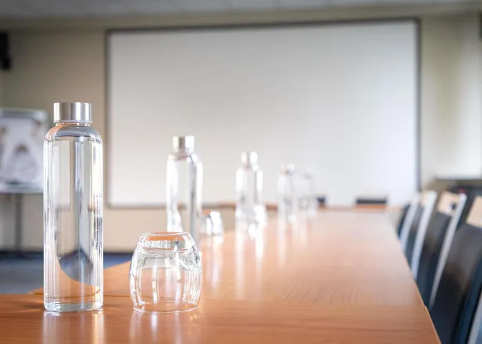 Mercure La Corderie Royale 4*