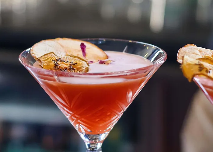 Hotel Mercure La Corderie Royale 4*